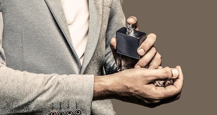 Perfumy męskie które podniecają kobietę - opinie i rekomendacje